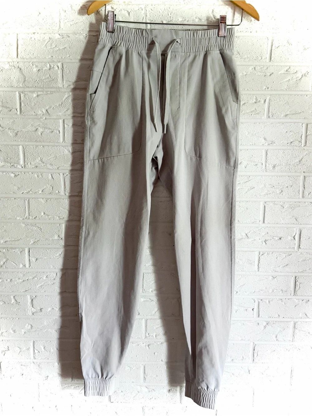 Lululemon ABC Jogger *Light Vapor Size XS